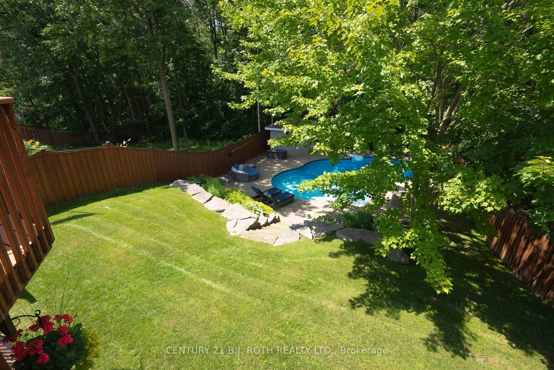Photo 48 of 67 Grant'S Way, Barrie, Ardagh — HOMEH