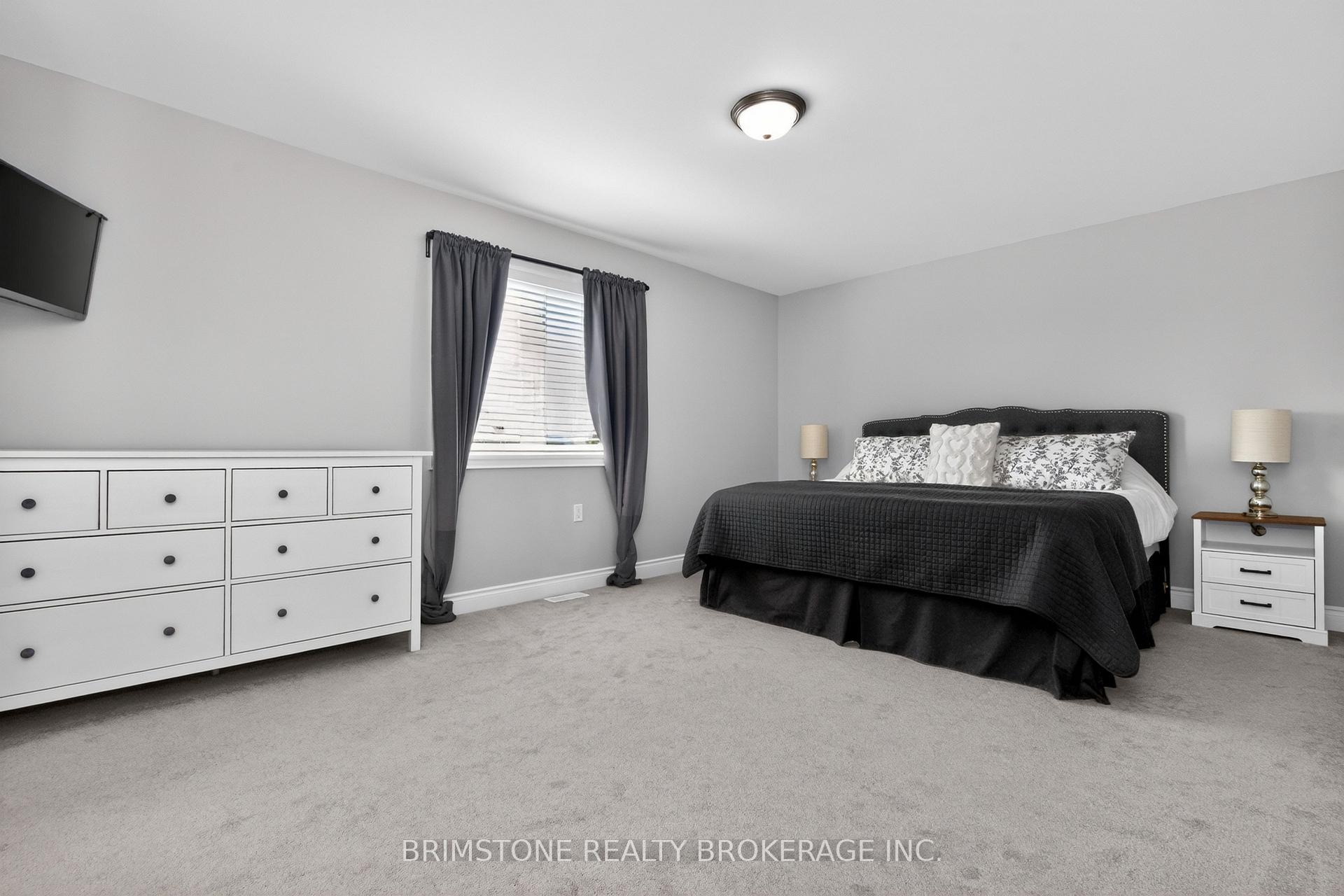 Photo 18 of 15 Lowry Court, Barrie, Edgehill Drive — HOMEH