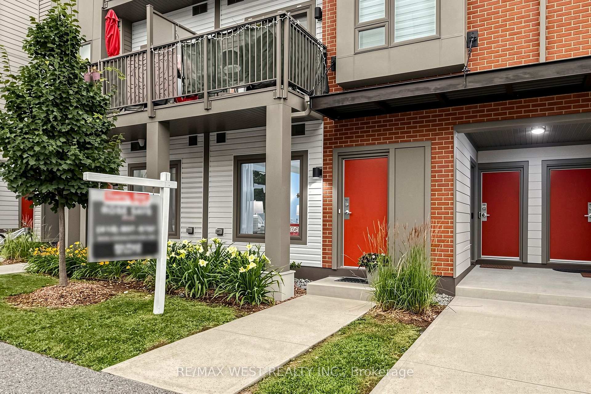 Photo 2 of Unit 404, 2635 William Jackson Drive, Pickering, Duffin Heights — HOMEH