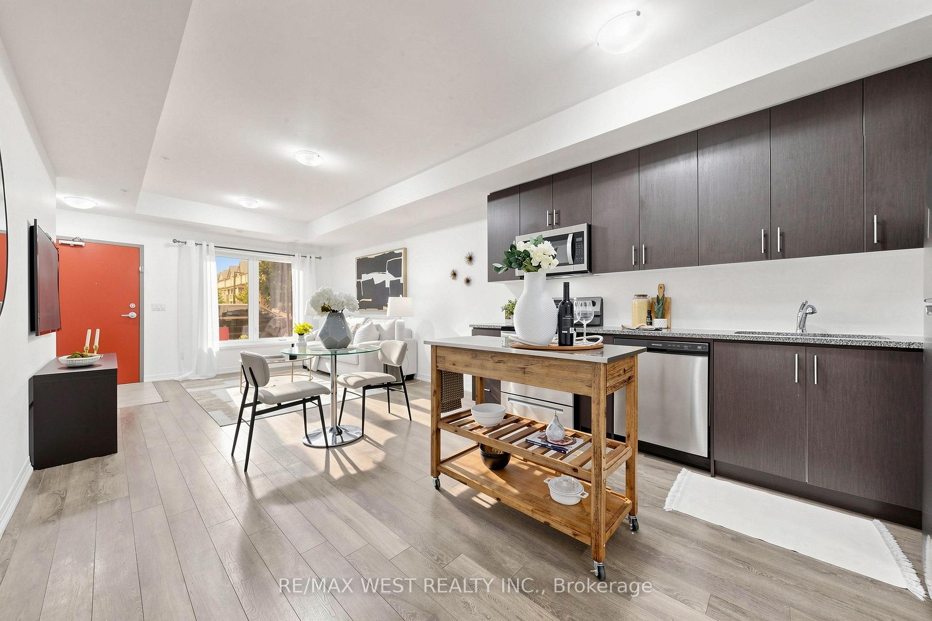 Photo 13 of Unit 404, 2635 William Jackson Drive, Pickering, Duffin Heights — HOMEH