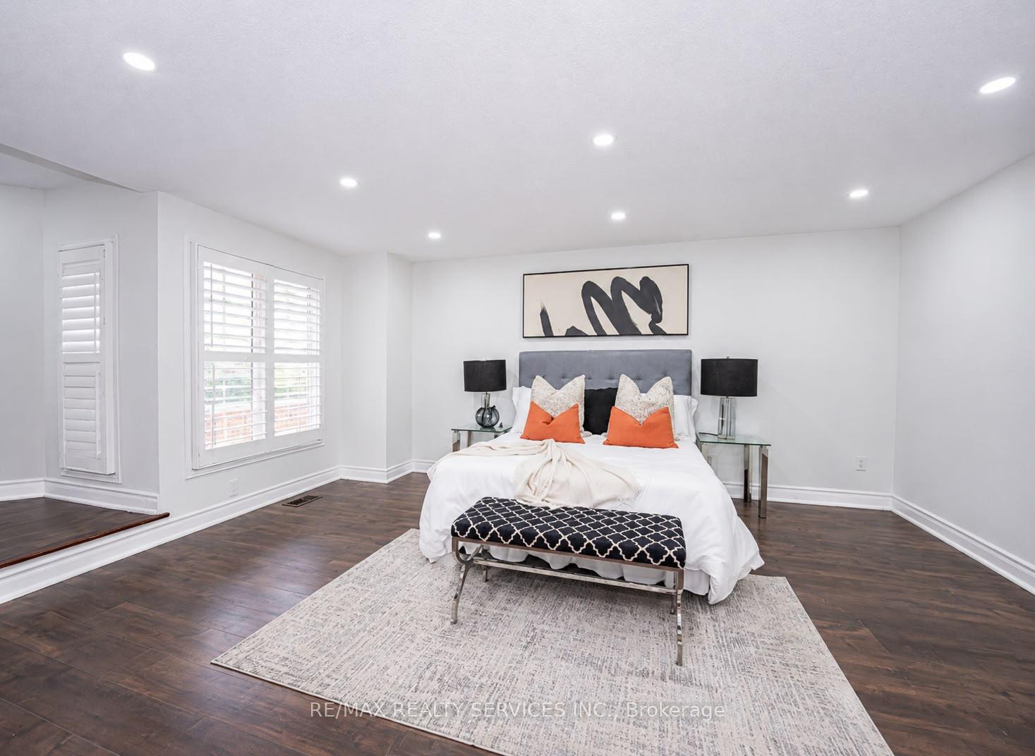 Photo 25 of 14 Conover Court, Brampton, Brampton South — HOMEH