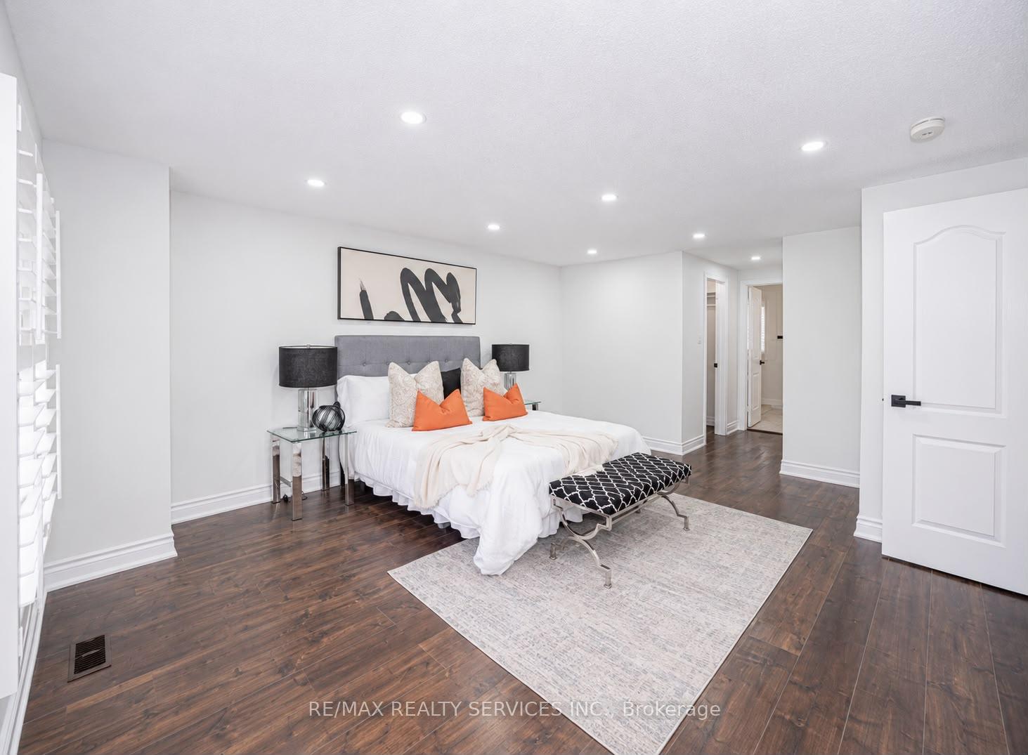 Photo 26 of 14 Conover Court, Brampton, Brampton South — HOMEH