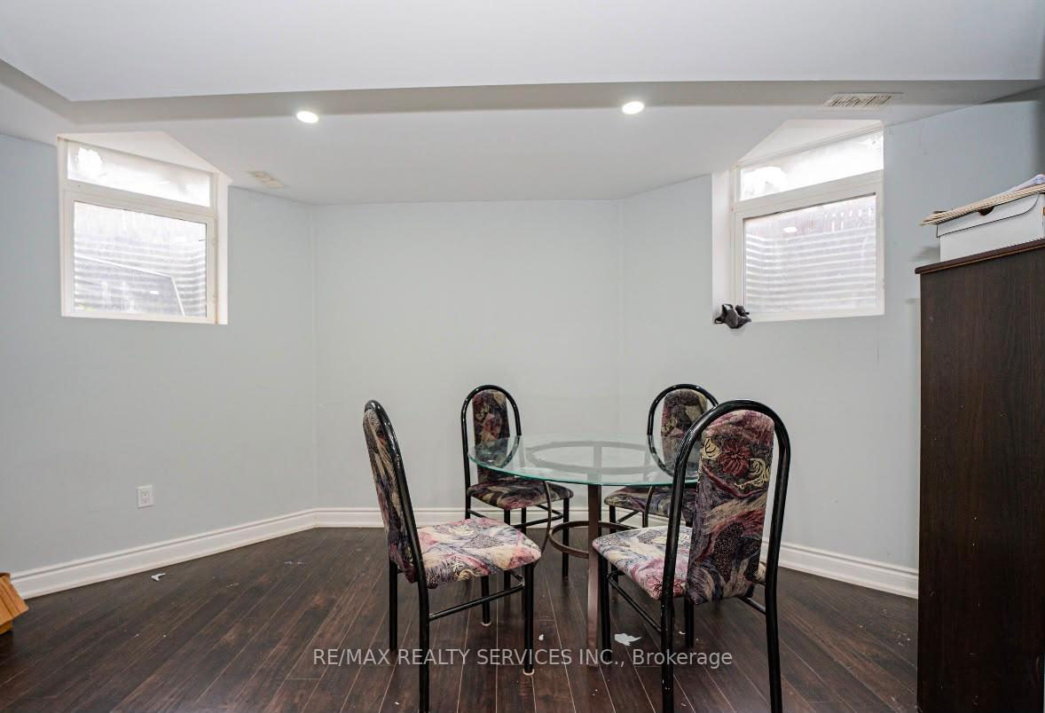 Photo 40 of 14 Conover Court, Brampton, Brampton South — HOMEH