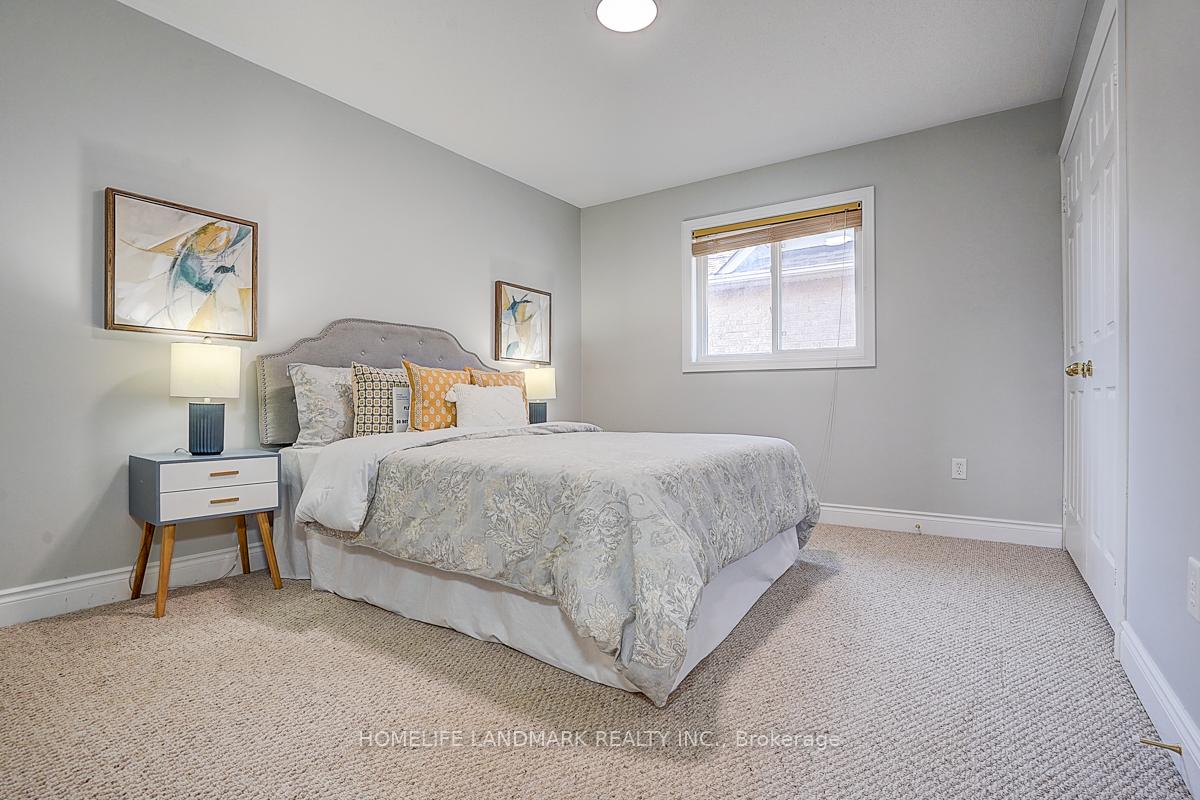 Photo 25 of 110 Winchester Terrace, Barrie, Innis-Shore — HOMEH