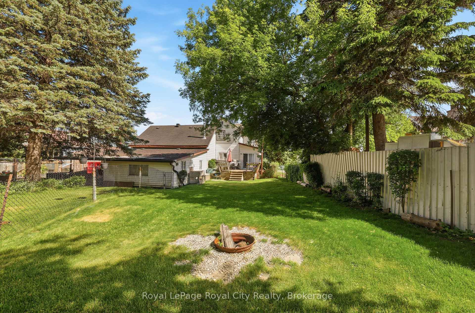 Photo 10 of 96 Beaumont Crescent, Guelph, Grange Road — HOMEH