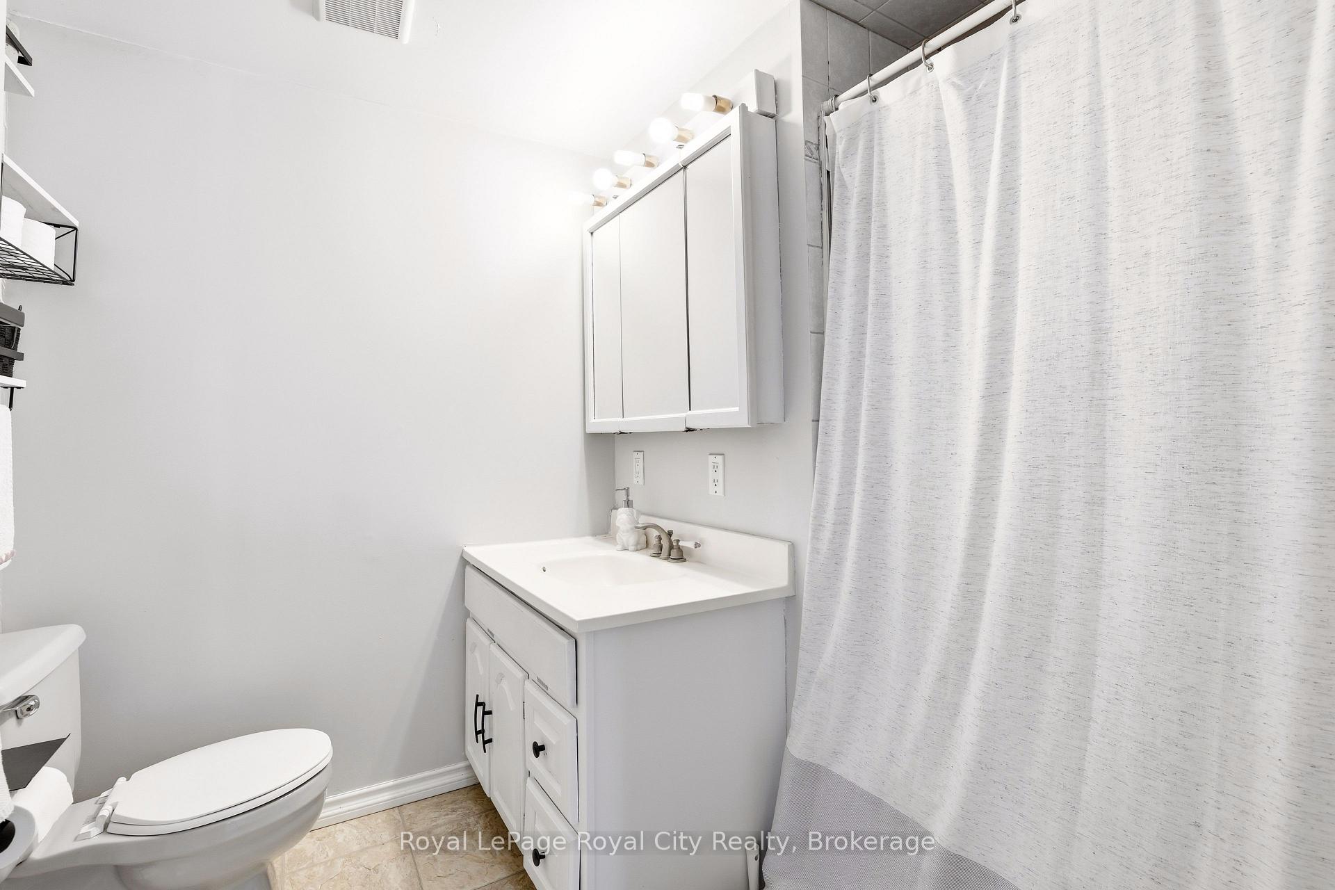 Photo 18 of 96 Beaumont Crescent, Guelph, Grange Road — HOMEH
