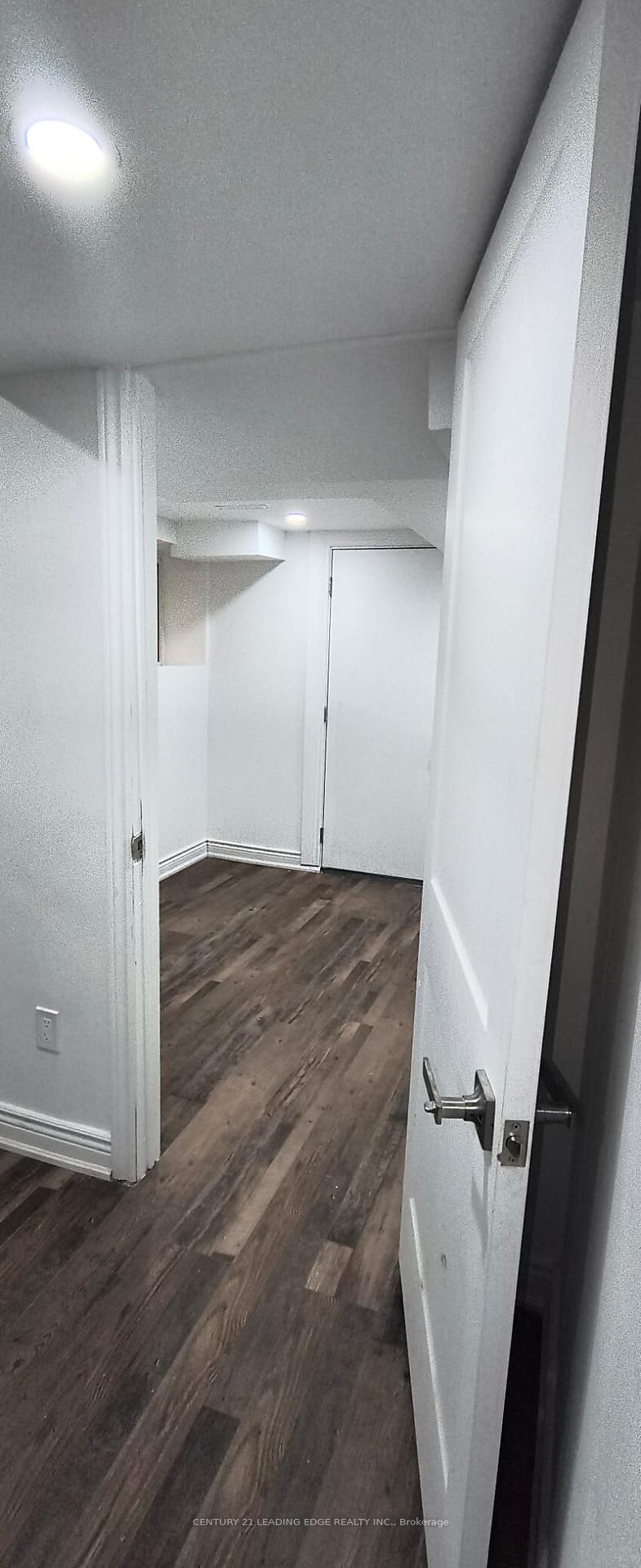 Photo 2 of 203 Hayrake Street, Brampton, Snelgrove — HOMEH