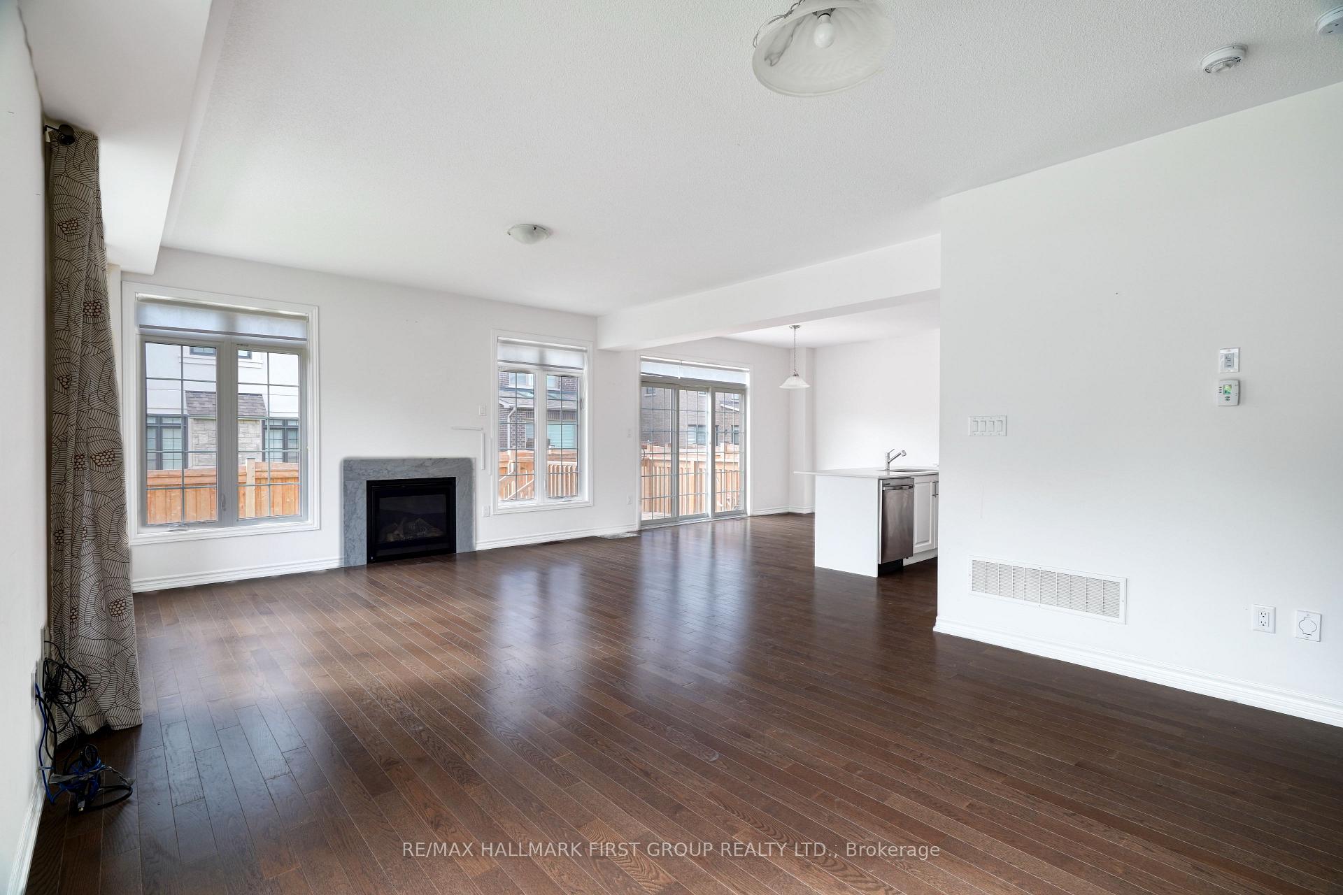 Photo 9 of 86 Maskell Crescent, Whitby, Rural Whitby — HOMEH