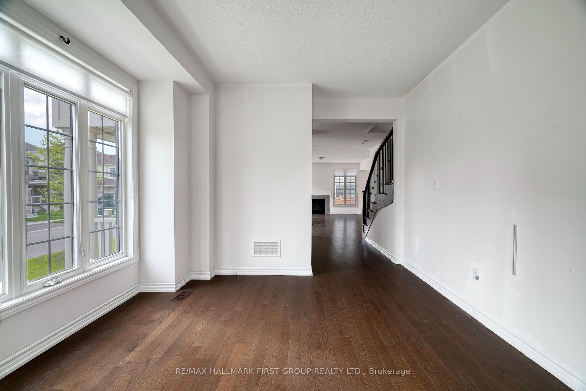Photo 11 of 86 Maskell Crescent, Whitby, Rural Whitby — HOMEH