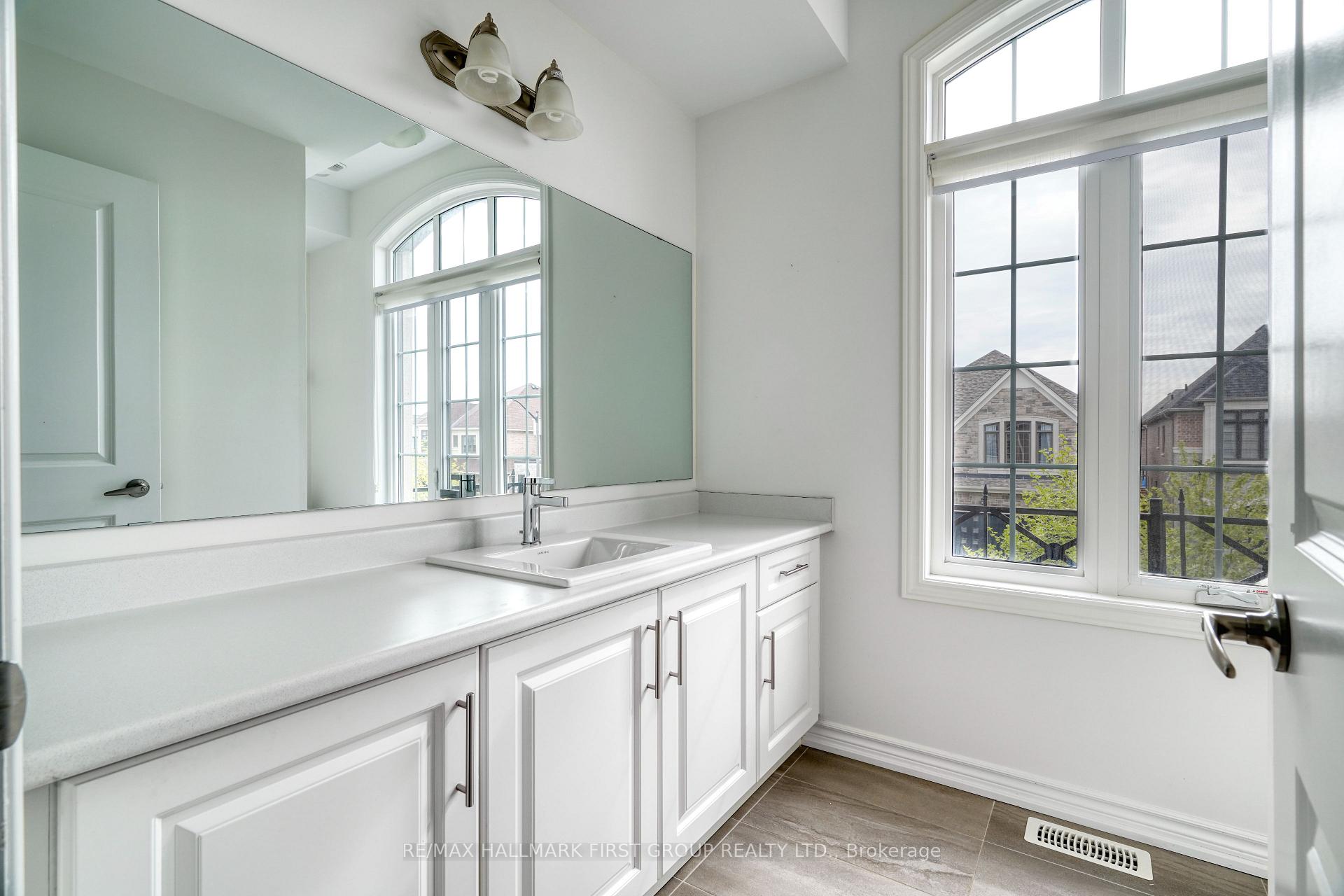 Photo 25 of 86 Maskell Crescent, Whitby, Rural Whitby — HOMEH