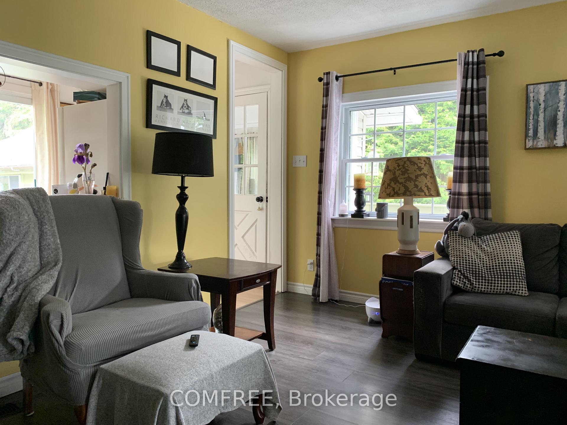 Photo 7 of 39 Lake Street, South Algonquin — HOMEH