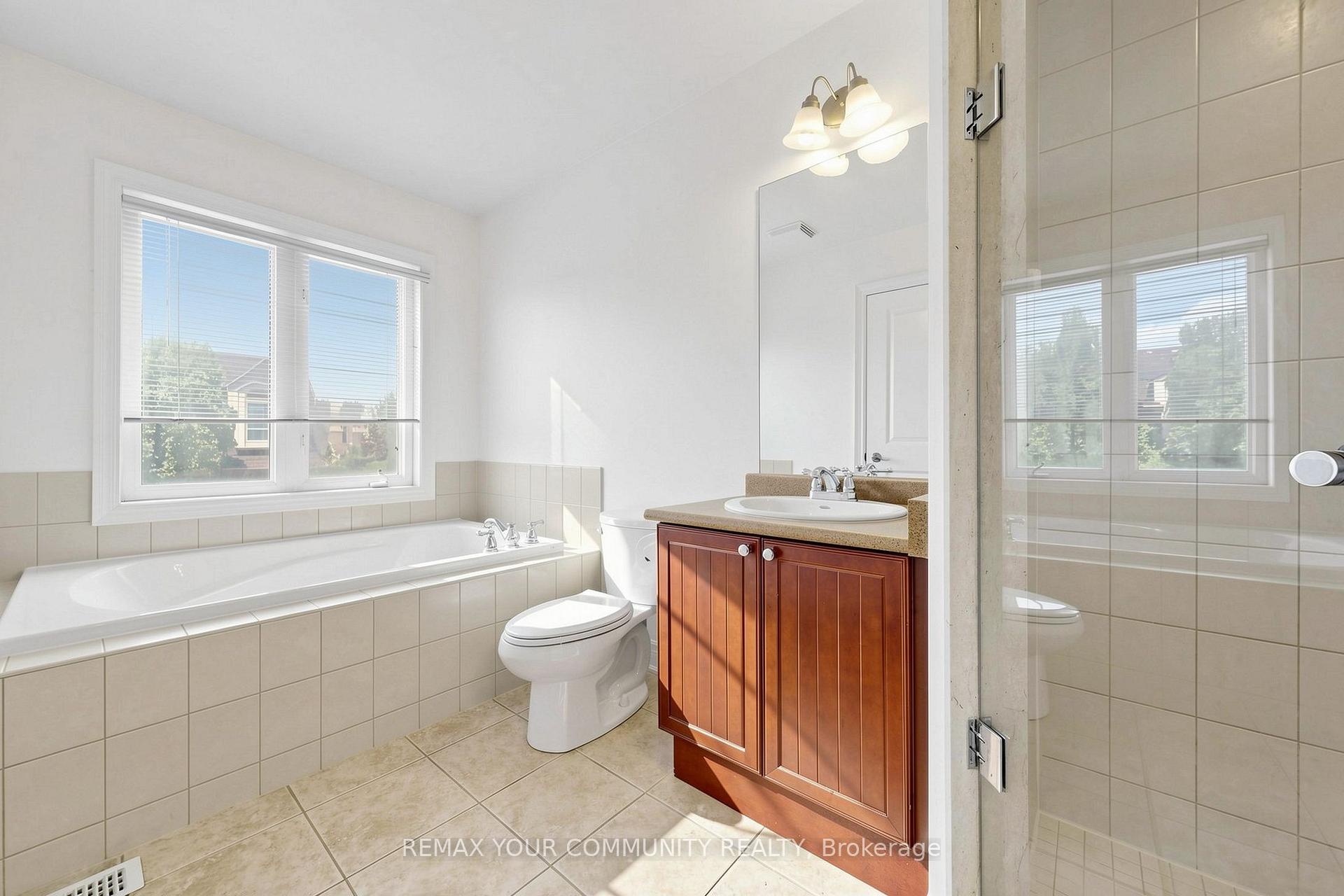 Photo 34 of 2298 Major Mackenzie Drive, Vaughan, Maple — HOMEH