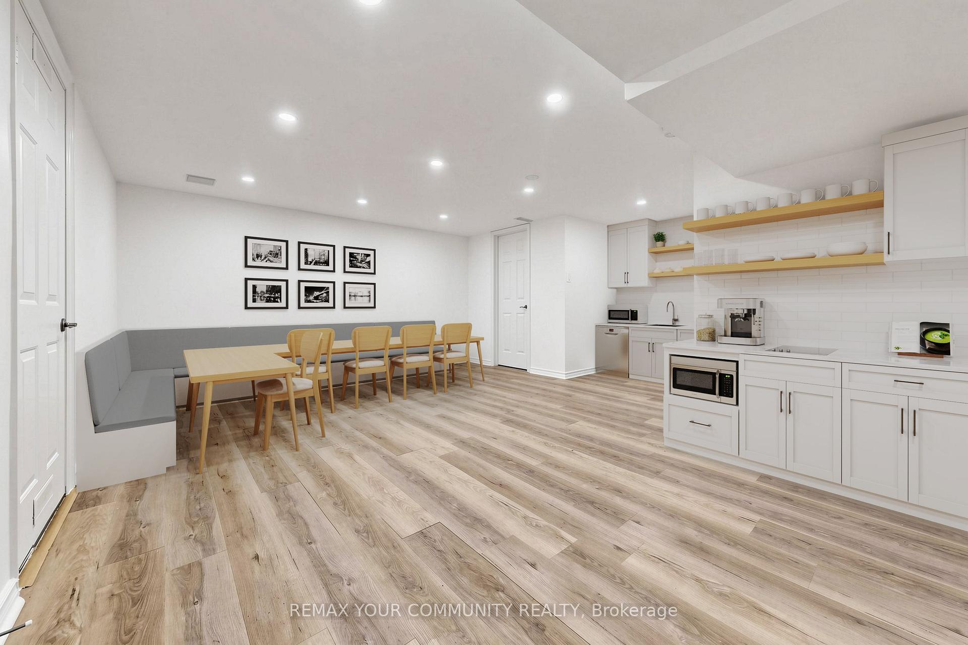 Photo 44 of 2298 Major Mackenzie Drive, Vaughan, Maple — HOMEH