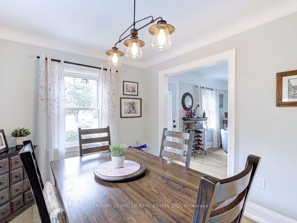 Photo 15 of 1007 North Shore Boulevard E, Burlington, LaSalle — HOMEH