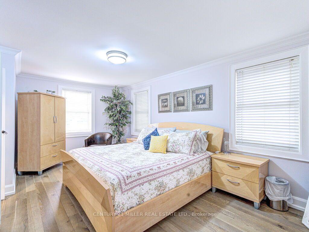 Photo 25 of 1007 North Shore Boulevard E, Burlington, LaSalle — HOMEH