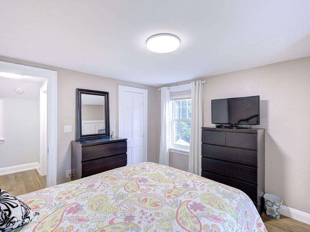 Photo 27 of 1007 North Shore Boulevard E, Burlington, LaSalle — HOMEH