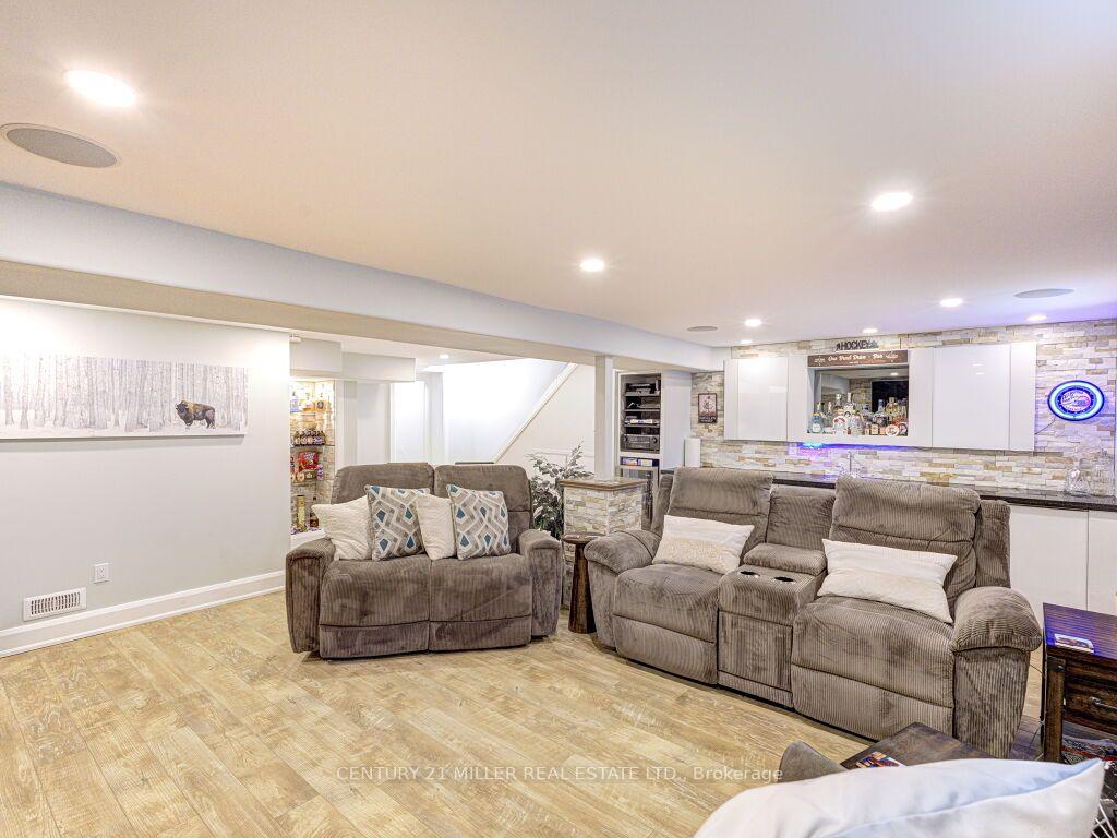 Photo 38 of 1007 North Shore Boulevard E, Burlington, LaSalle — HOMEH