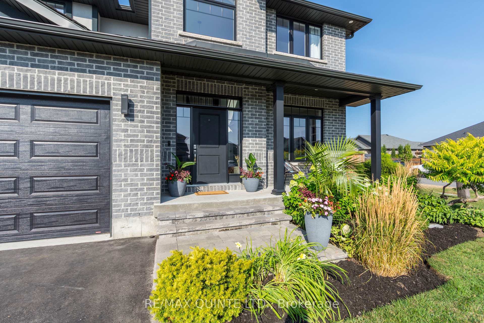 Photo 4 of 104 Hampton Ridge Drive, Belleville, Thurlow Ward — HOMEH