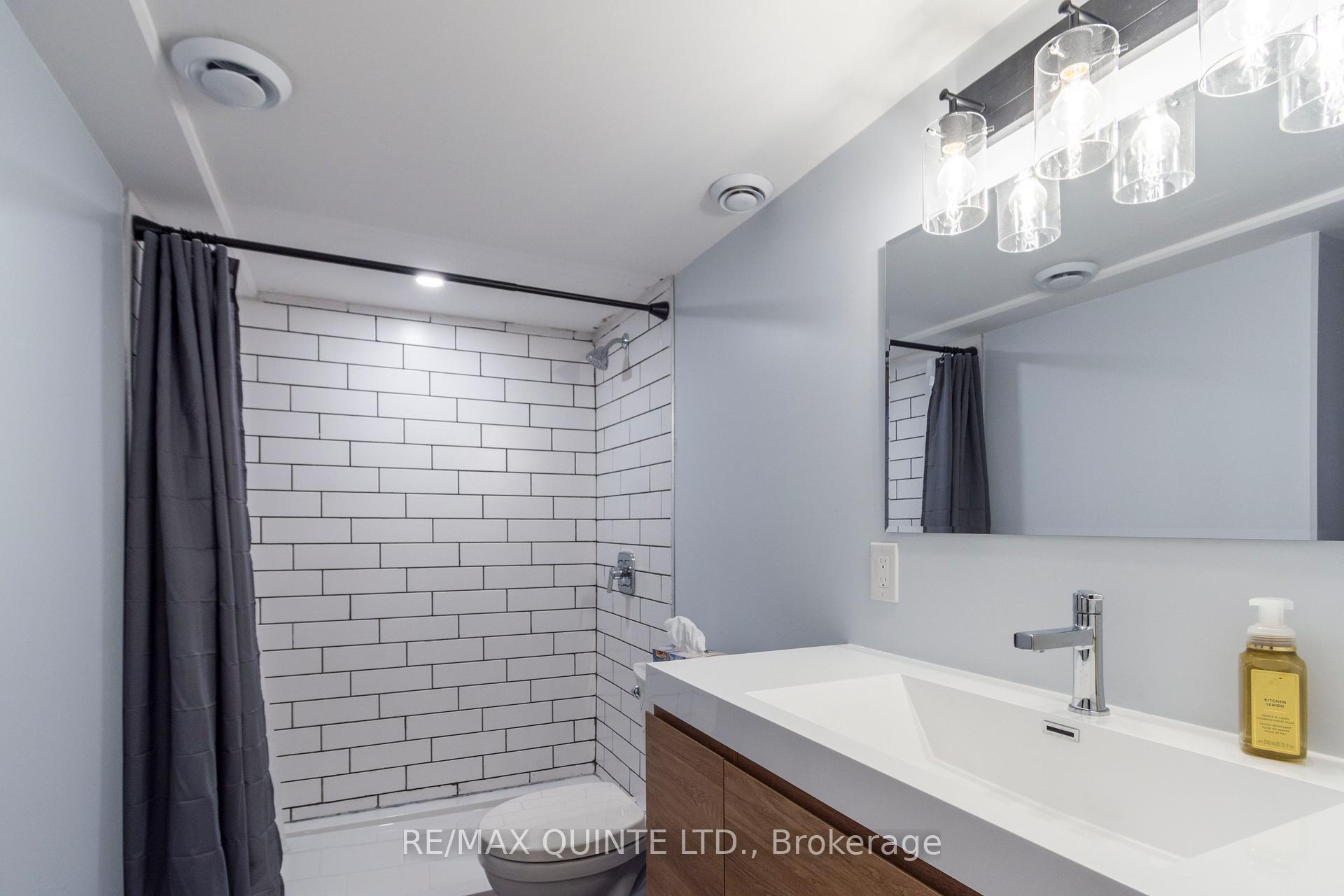 Photo 31 of 104 Hampton Ridge Drive, Belleville, Thurlow Ward — HOMEH