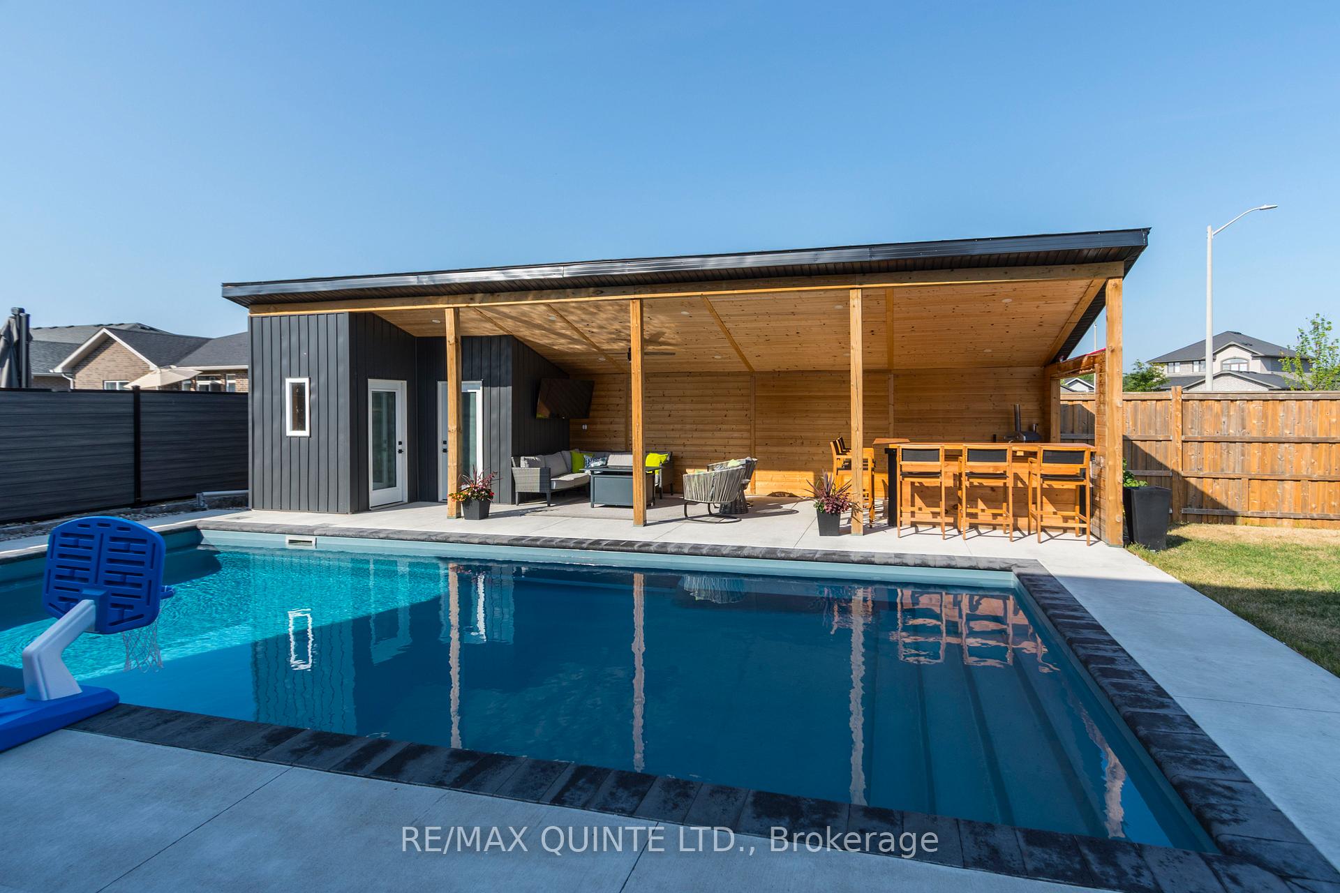 Photo 33 of 104 Hampton Ridge Drive, Belleville, Thurlow Ward — HOMEH