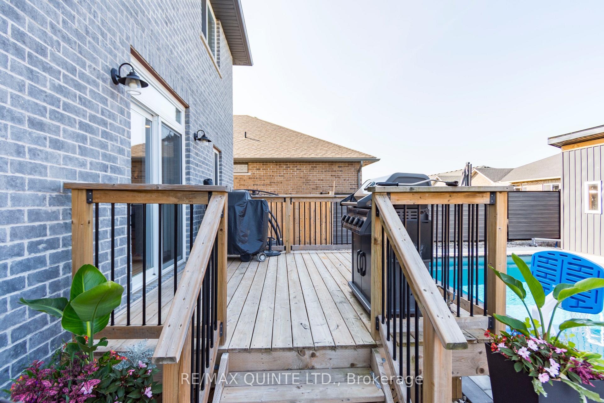 Photo 38 of 104 Hampton Ridge Drive, Belleville, Thurlow Ward — HOMEH