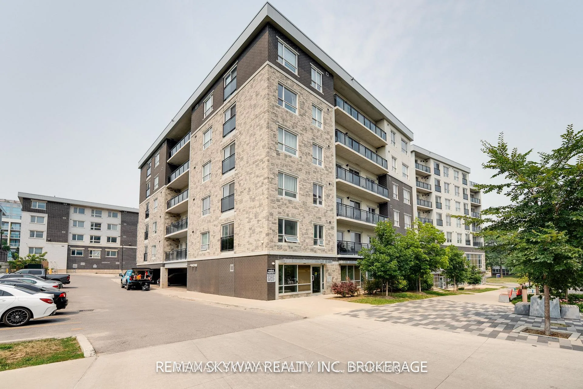 Photo 1 of Unit H203, 275 Larch Street, Waterloo, Beechwood/University — HOMEH