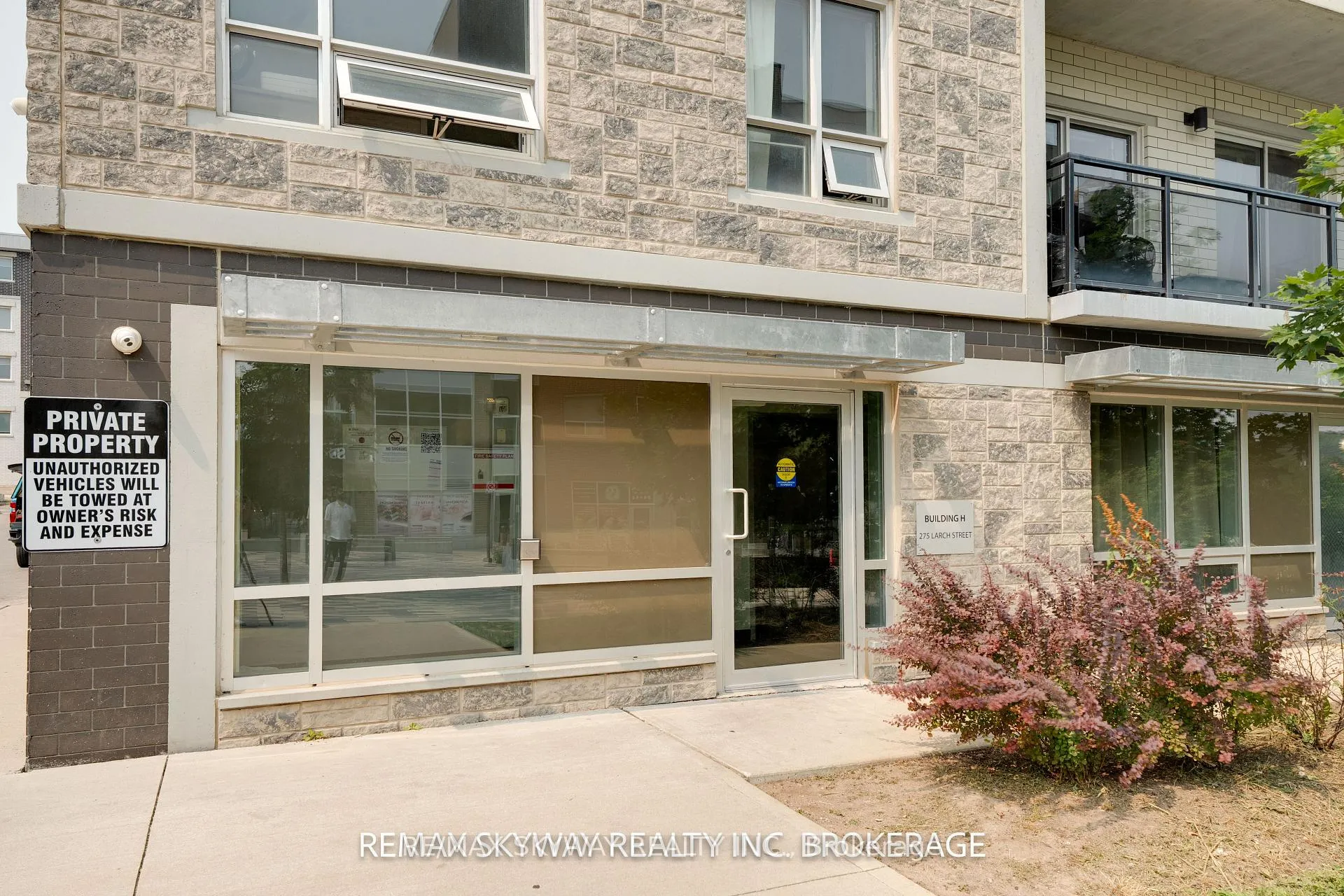 Photo 2 of Unit H203, 275 Larch Street, Waterloo, Beechwood/University — HOMEH