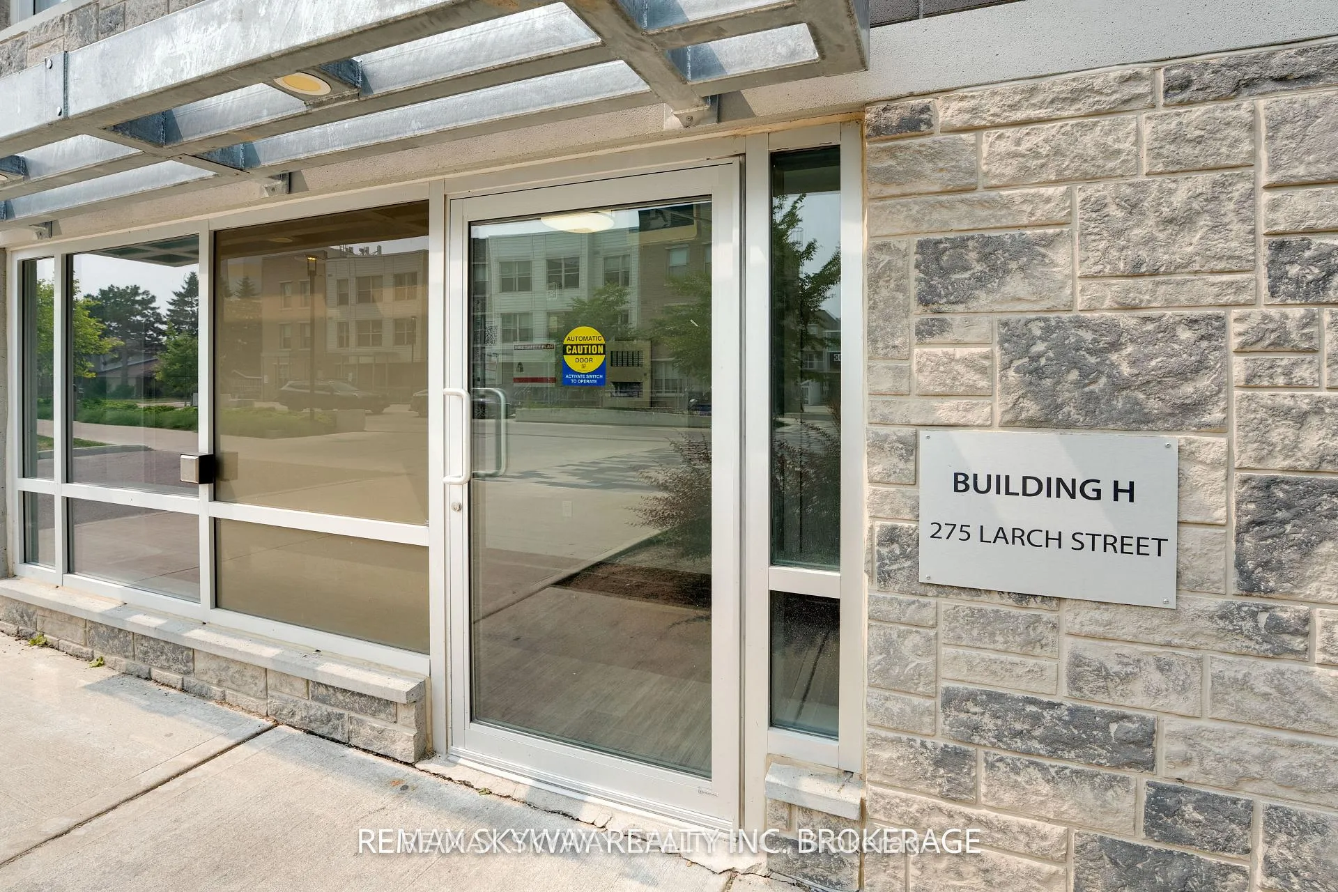 Photo 3 of Unit H203, 275 Larch Street, Waterloo, Beechwood/University — HOMEH