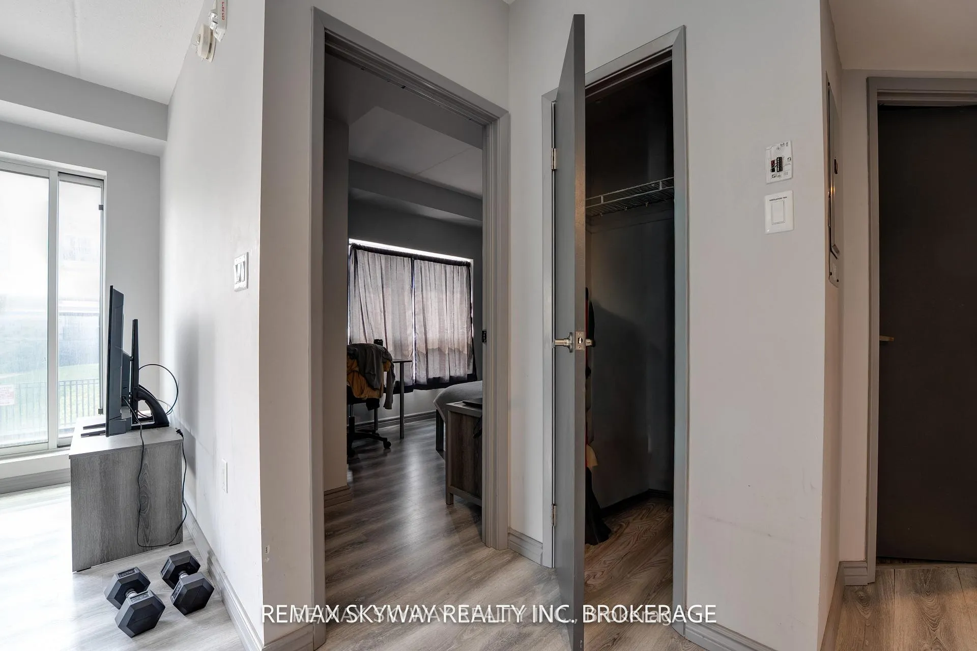 Photo 14 of Unit H203, 275 Larch Street, Waterloo, Beechwood/University — HOMEH