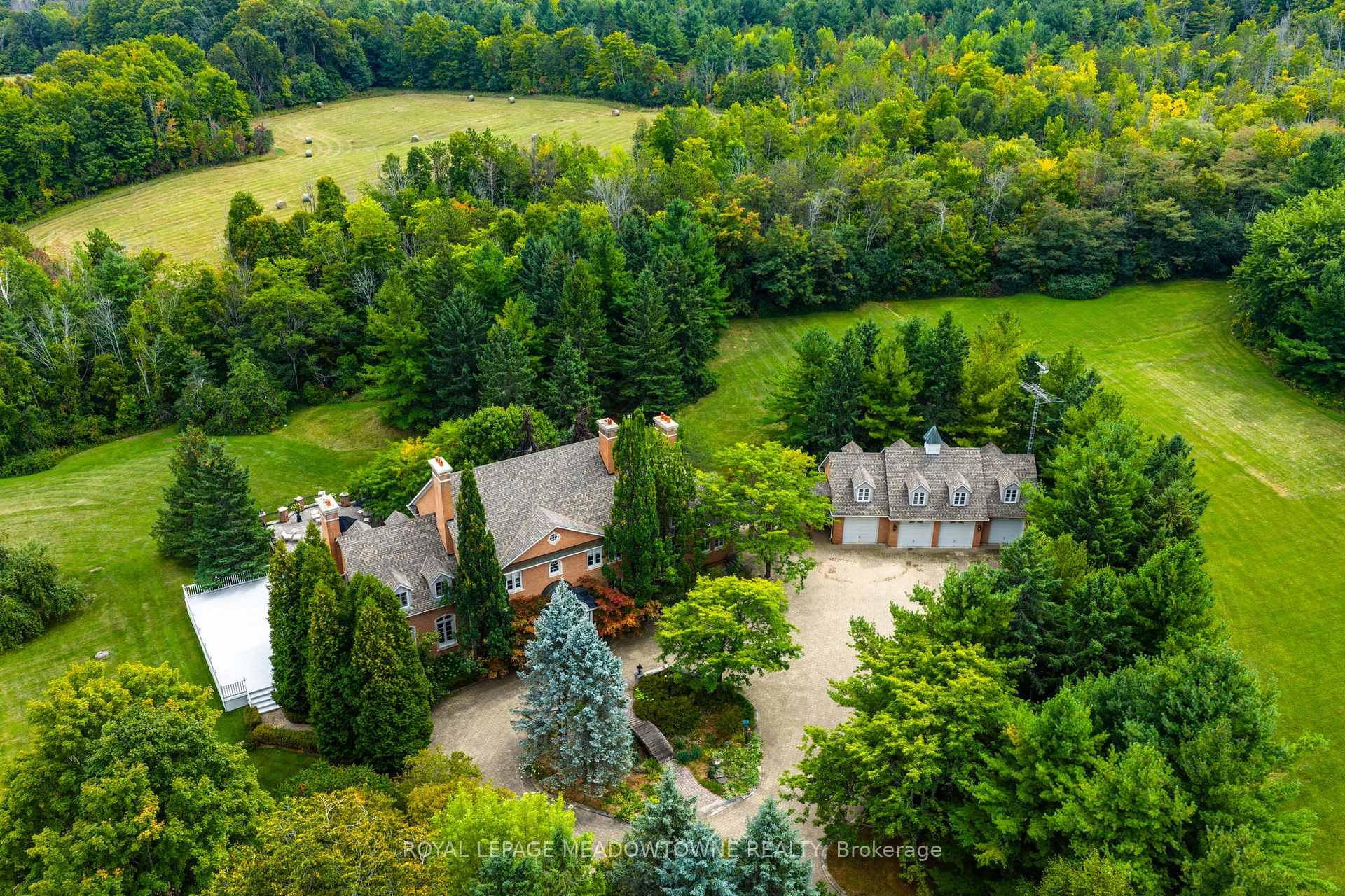 Photo 2 of 2097 Grange Side Road, Caledon, Rural Caledon — HOMEH
