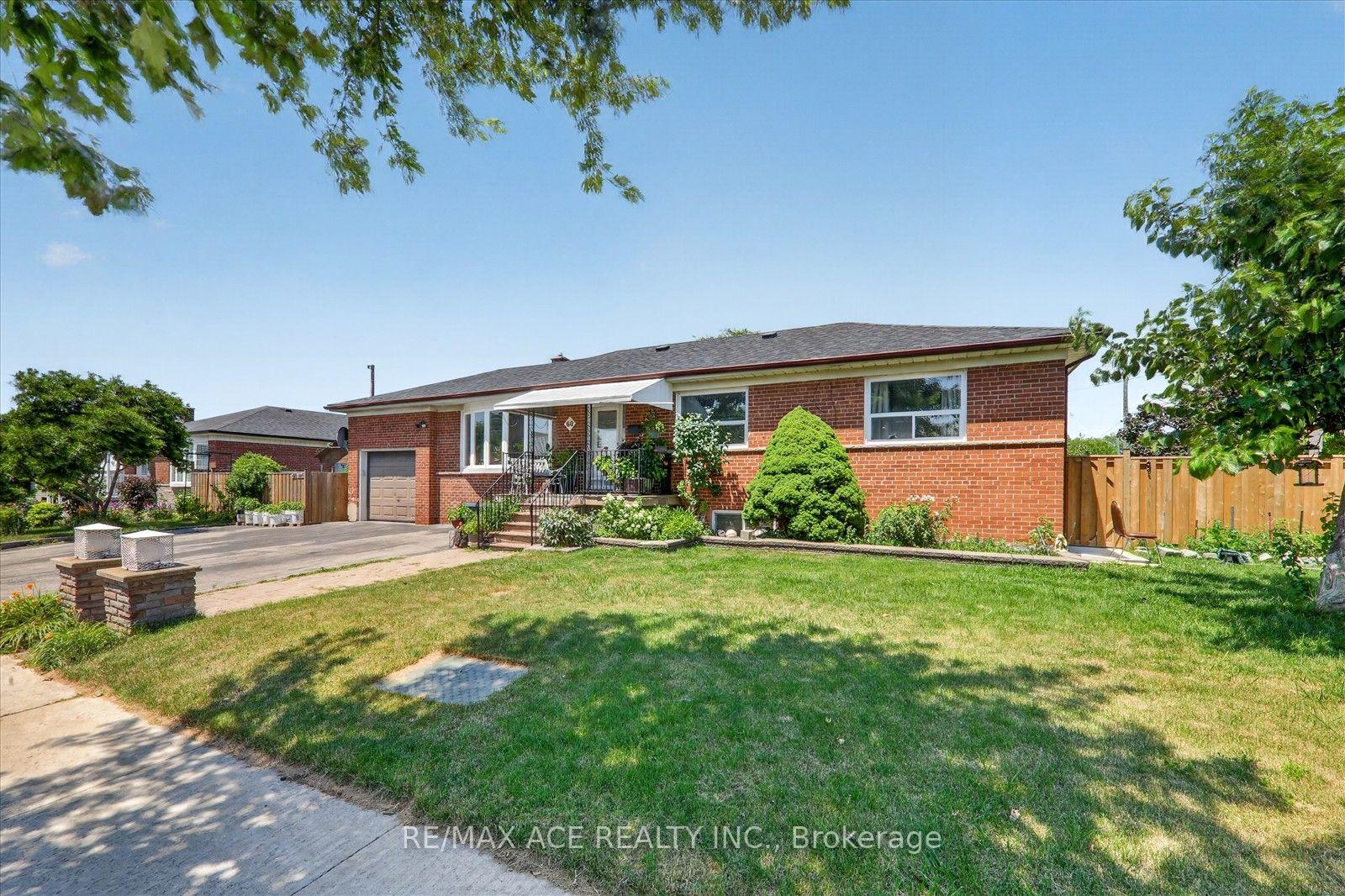 Photo 6 of 60 Chillery Avenue, Scarborough, Eglinton East — HOMEH