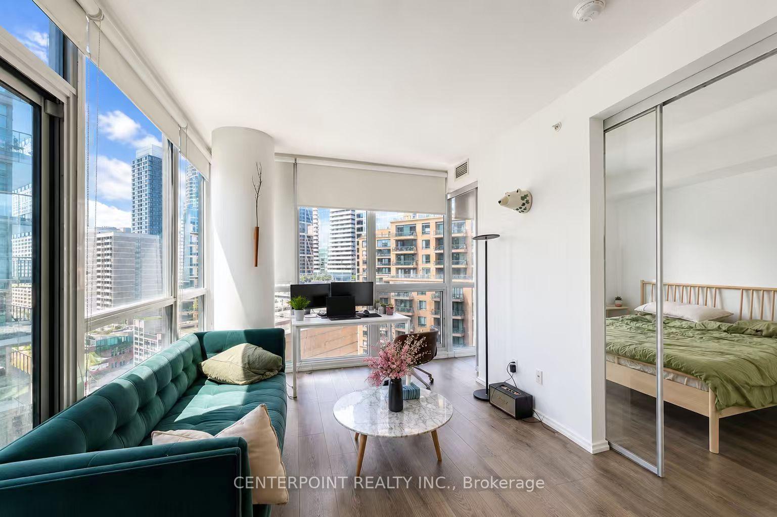 Photo 4 of Unit 1606, 45 Charles Street E, Toronto, Church-Yonge Corridor — HOMEH