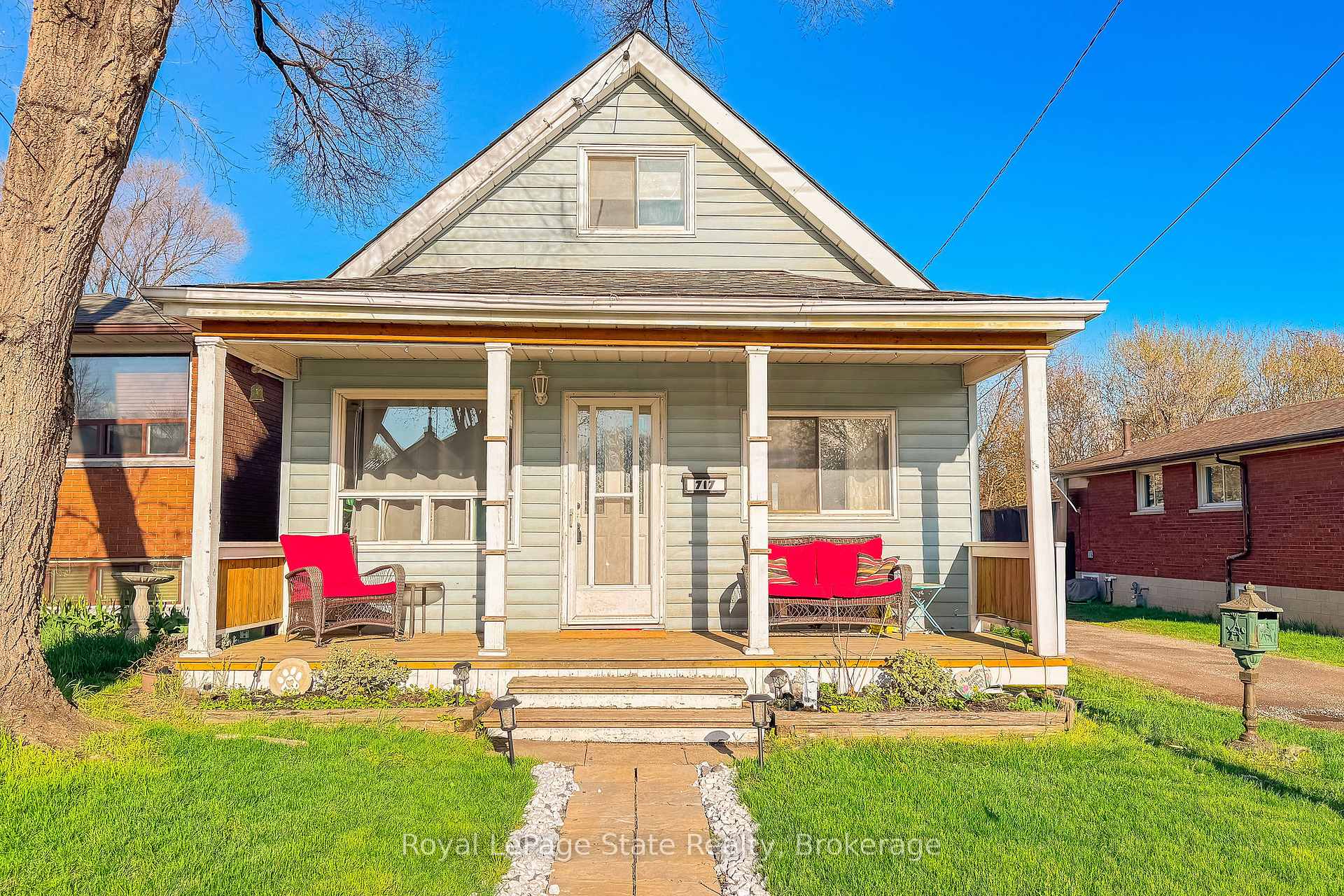 Photo of 717 Knox Avenue