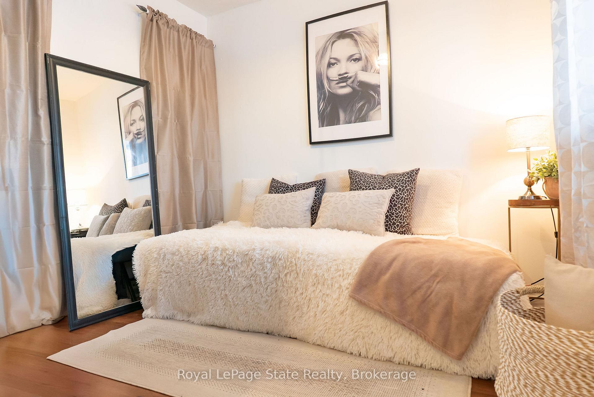 Photo 9 of 717 Knox Avenue, Hamilton, Parkview — HOMEH