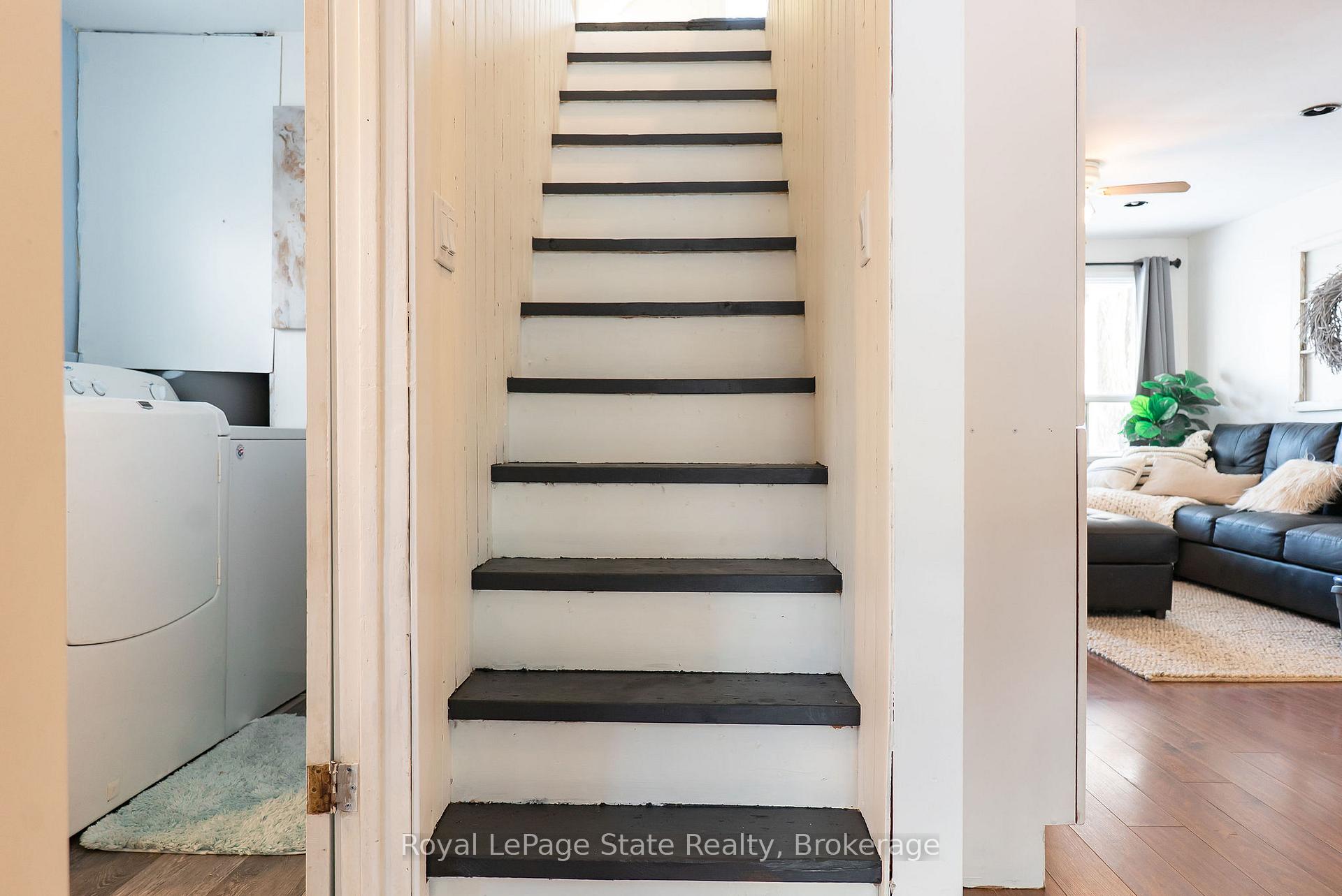 Photo 24 of 717 Knox Avenue, Hamilton, Parkview — HOMEH