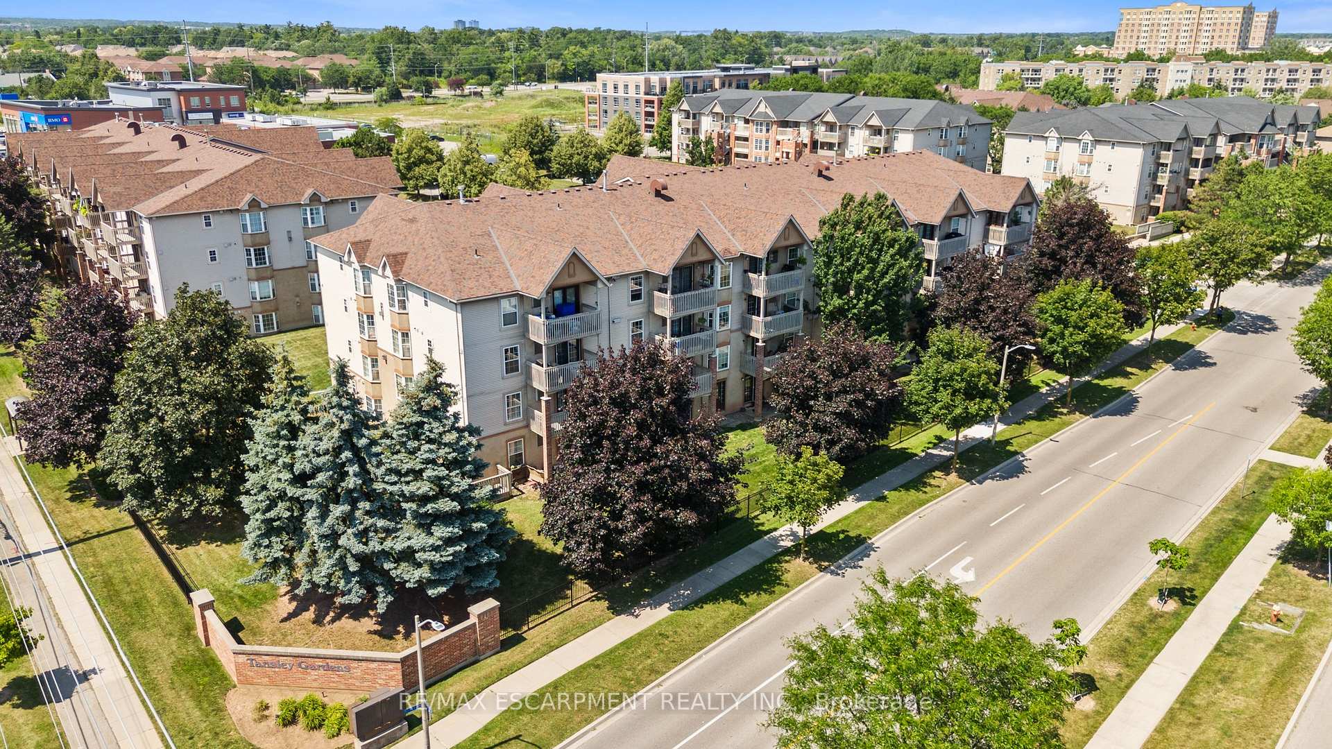 Front of Unit 202, 4005 Kilmer Drive