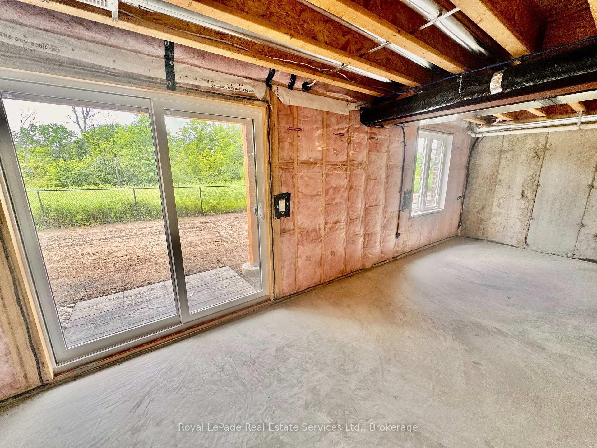 Photo 27 of 86 Valley Trail Place, Hamilton, Waterdown — HOMEH