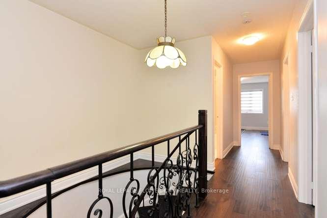 Photo 21 of 3388 Crimson King Circle, Mississauga, Lisgar — HOMEH