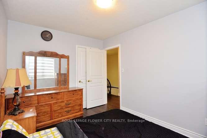 Photo 23 of 3388 Crimson King Circle, Mississauga, Lisgar — HOMEH