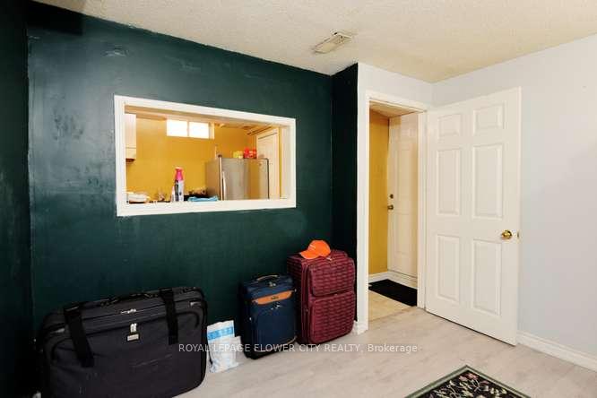 Photo 37 of 3388 Crimson King Circle, Mississauga, Lisgar — HOMEH