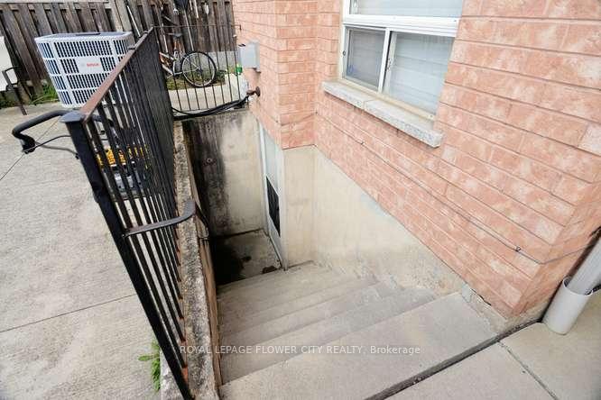 Photo 50 of 3388 Crimson King Circle, Mississauga, Lisgar — HOMEH