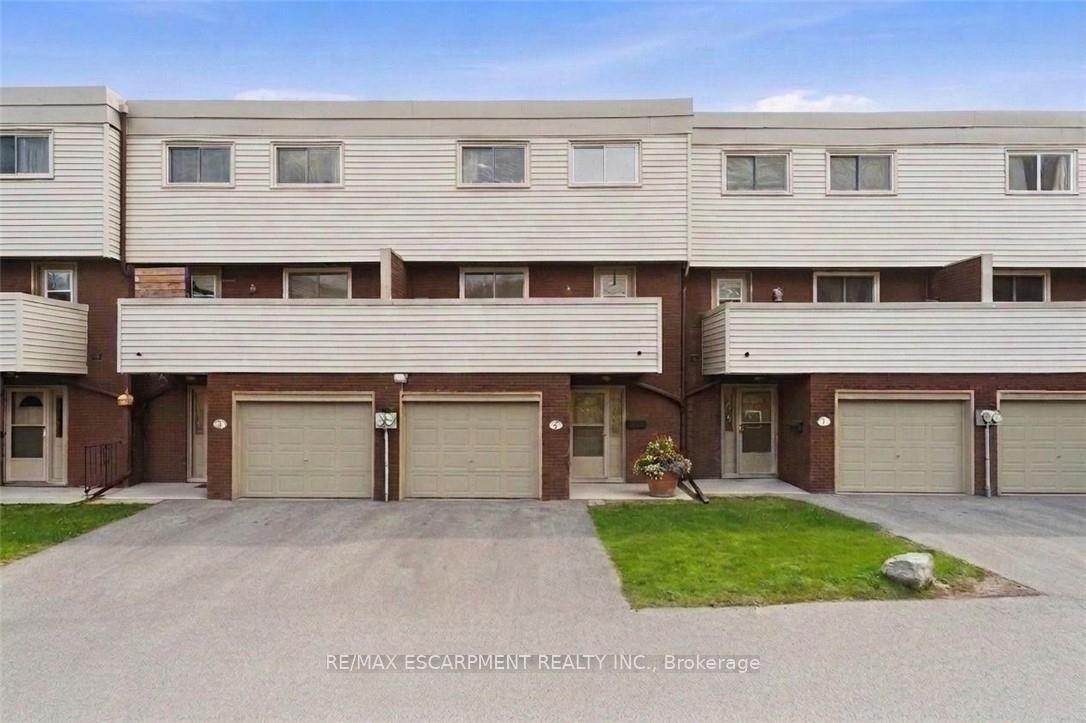 Photo 1 of Unit 6, 23 Watsons Lane, Hamilton, Dundas — HOMEH