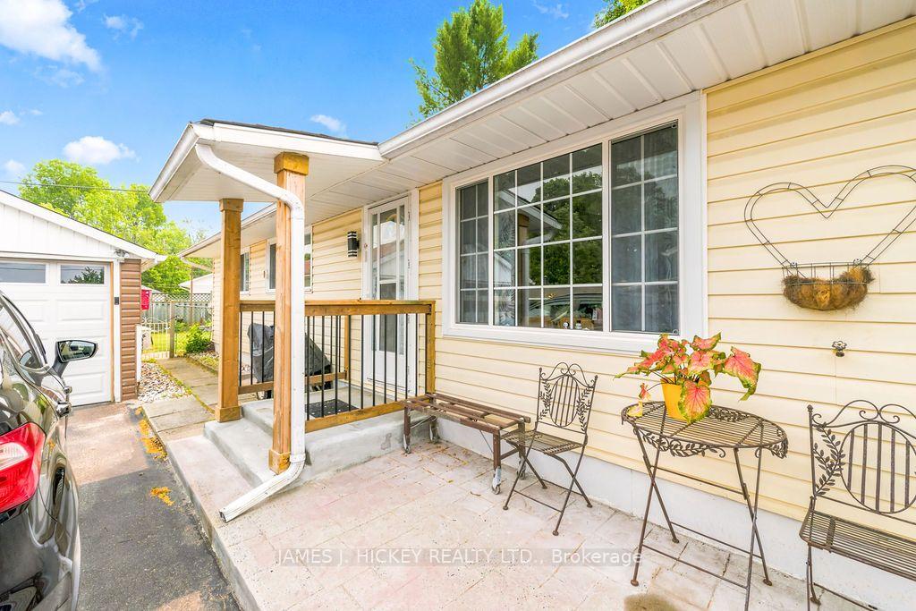 Photo 1 of 23 Newton Crescent, Deep River, Deep River — HOMEH