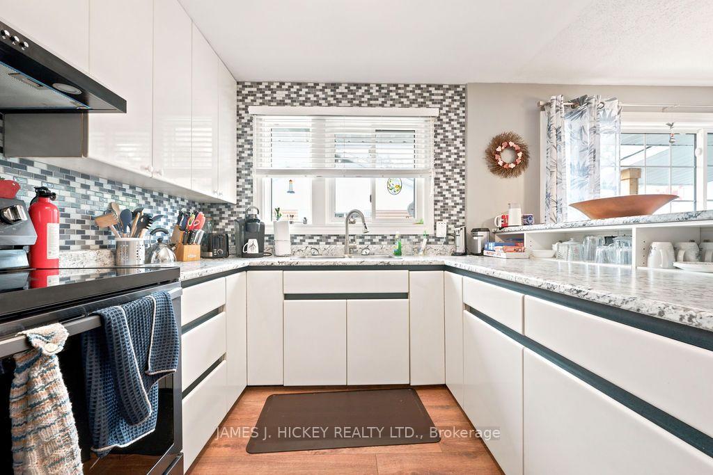 Photo 4 of 23 Newton Crescent, Deep River, Deep River — HOMEH