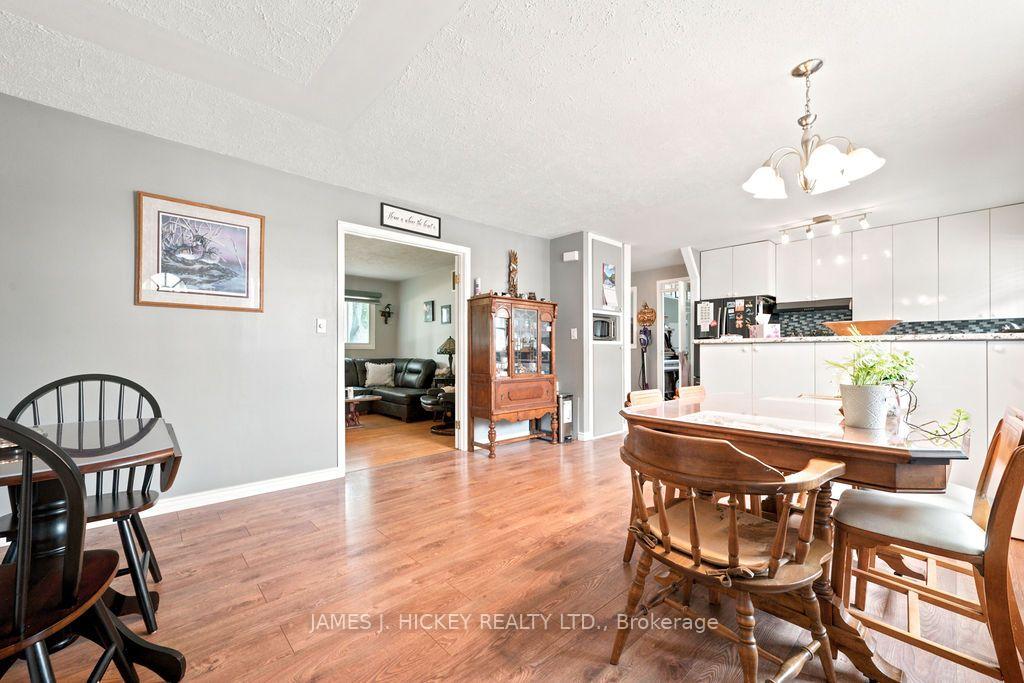 Photo 10 of 23 Newton Crescent, Deep River, Deep River — HOMEH