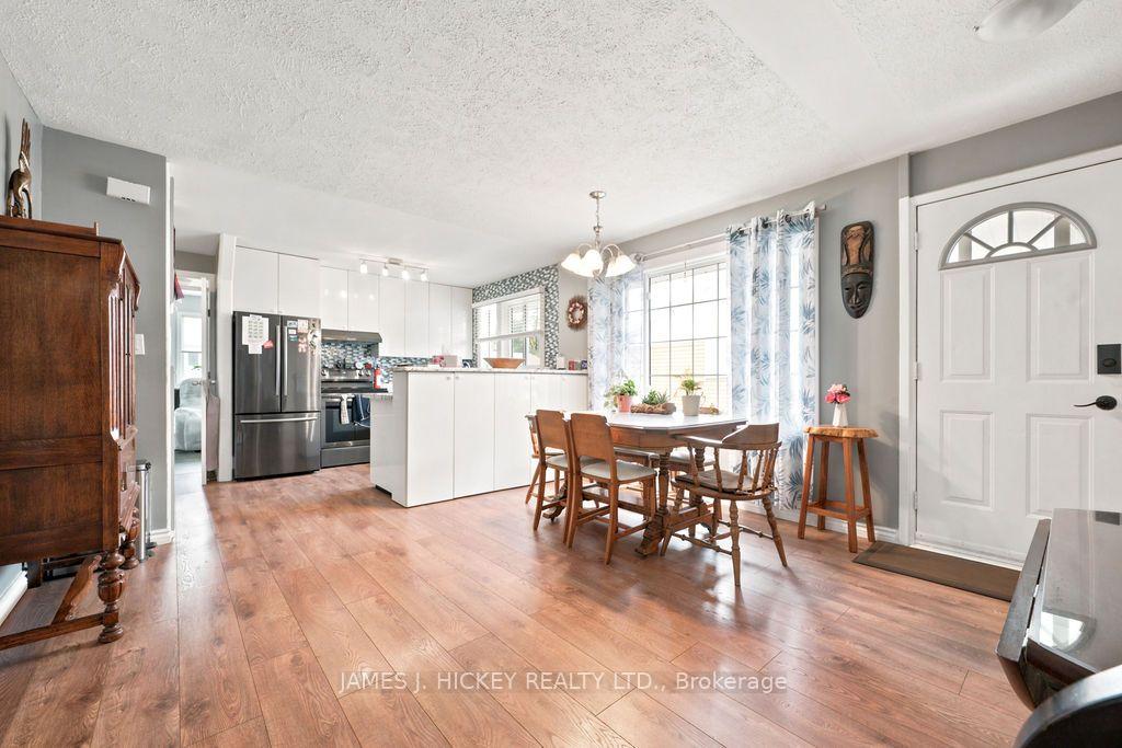 Photo 13 of 23 Newton Crescent, Deep River, Deep River — HOMEH