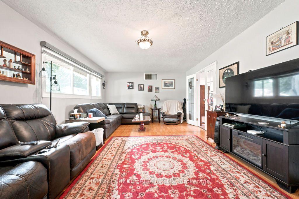 Photo 18 of 23 Newton Crescent, Deep River, Deep River — HOMEH
