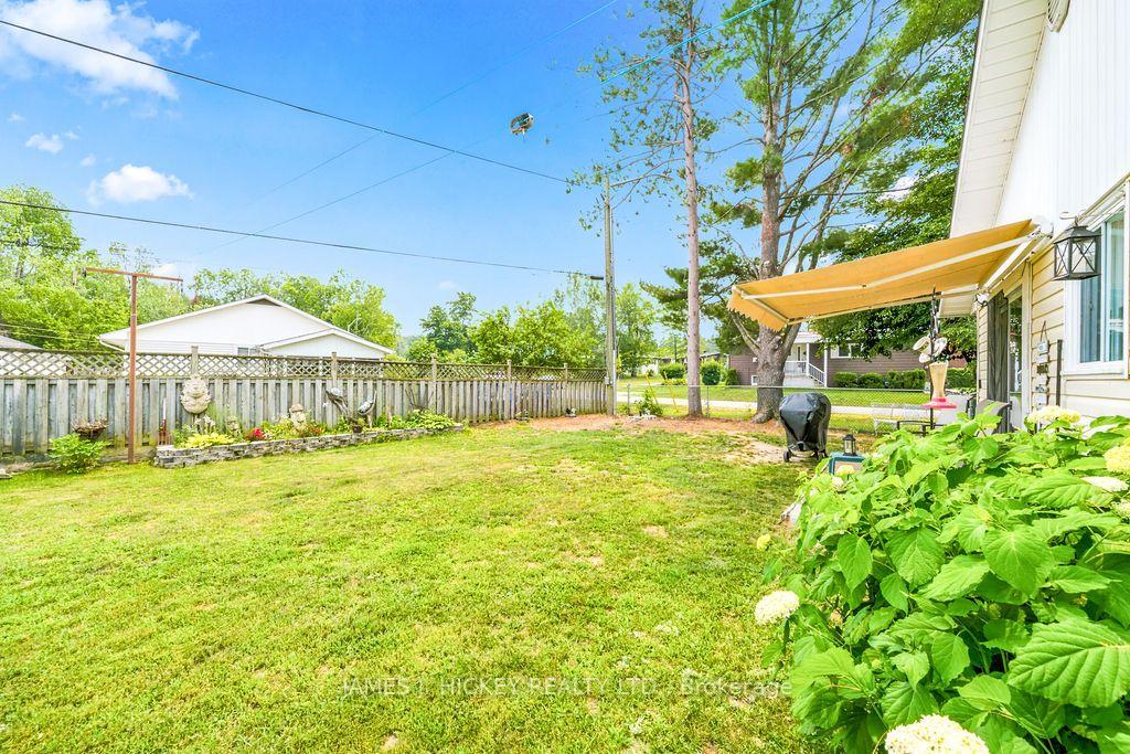 Photo 37 of 23 Newton Crescent, Deep River, Deep River — HOMEH