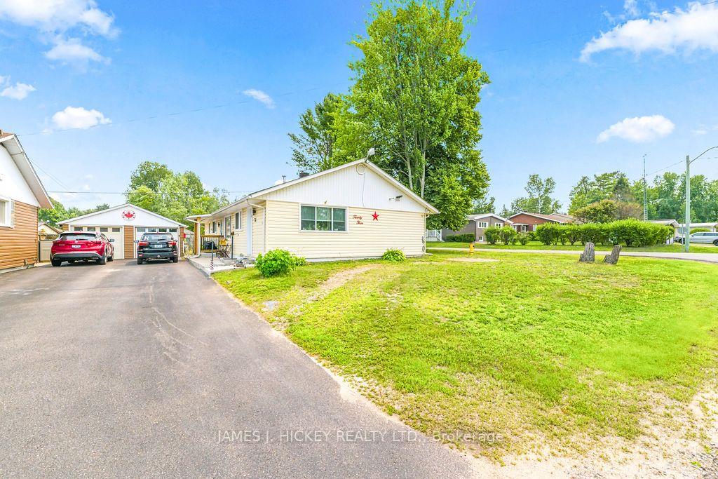 Photo 39 of 23 Newton Crescent, Deep River, Deep River — HOMEH