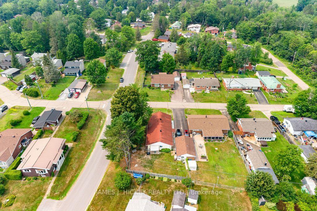 Photo 44 of 23 Newton Crescent, Deep River, Deep River — HOMEH